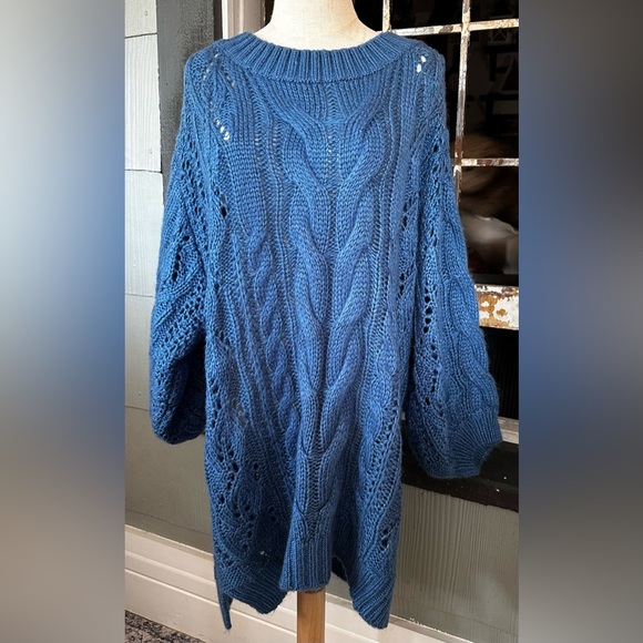 Three Birds Nest GOLDEN HOUR BUBBLE SLEEVE SWEATER DRESS Blue Cable Knit - Picture 2 of 5